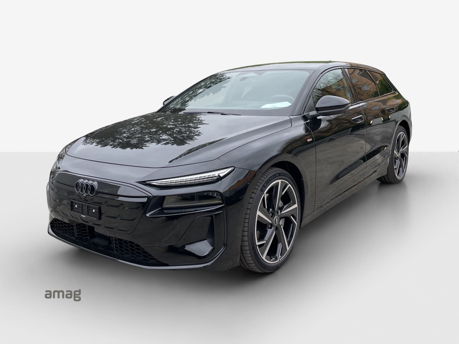 A6 Avant e-tron quattro