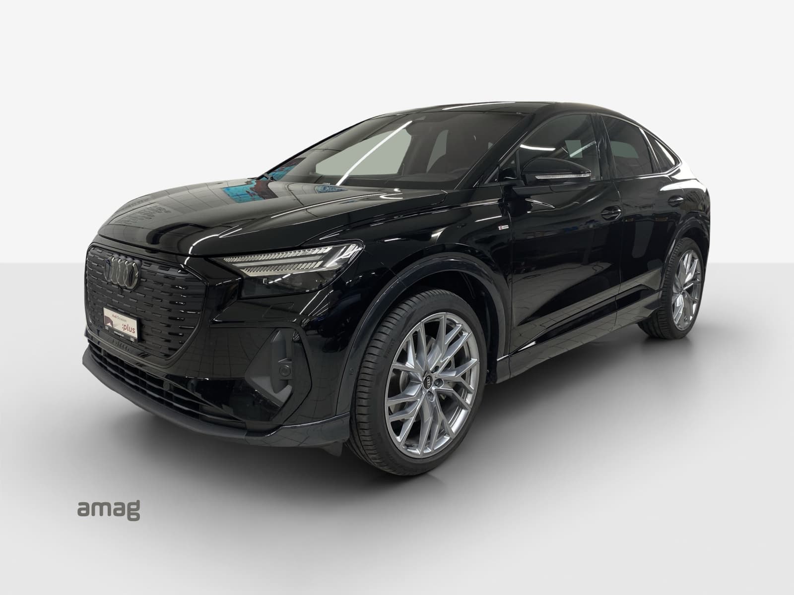 Q4 SB 55 e-tron quattro