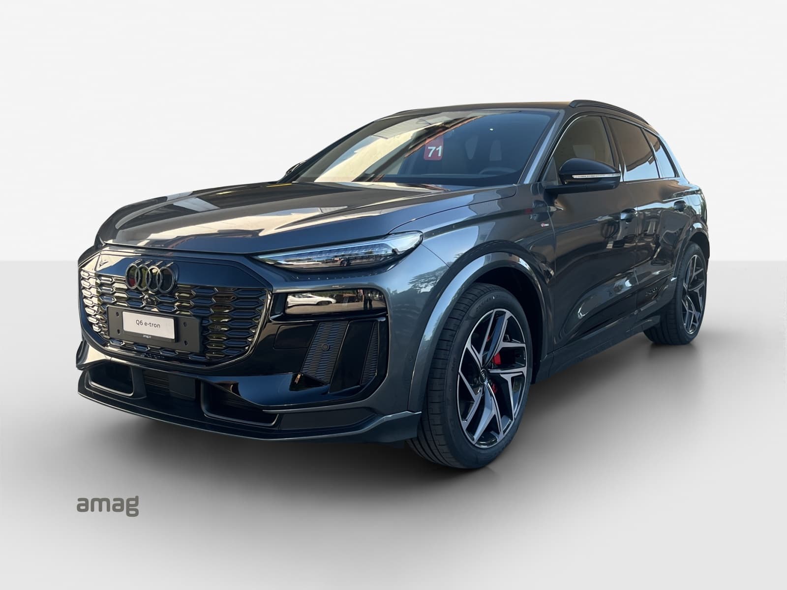 Q6 SUV e-tron quattro