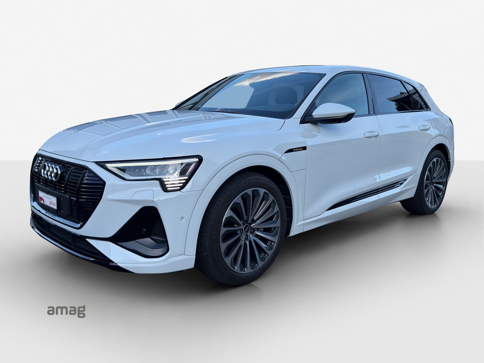 e-tron 50 S line Attraction