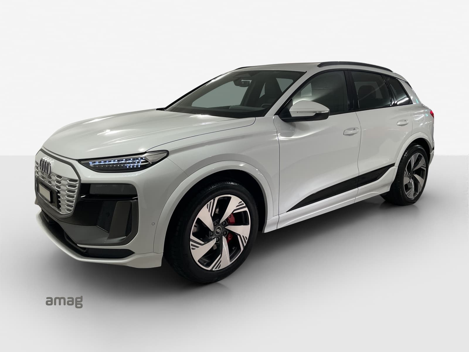 Q6 SUV e-tron quattro