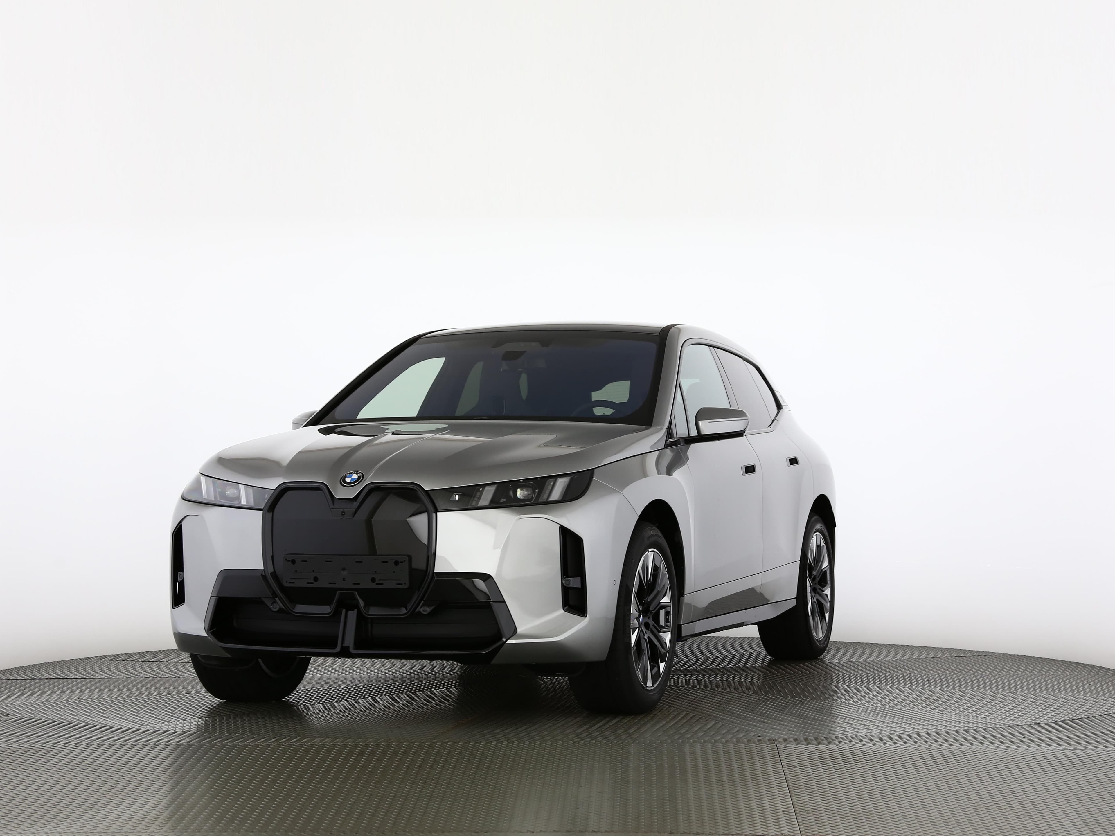 BMW iX xDrive60