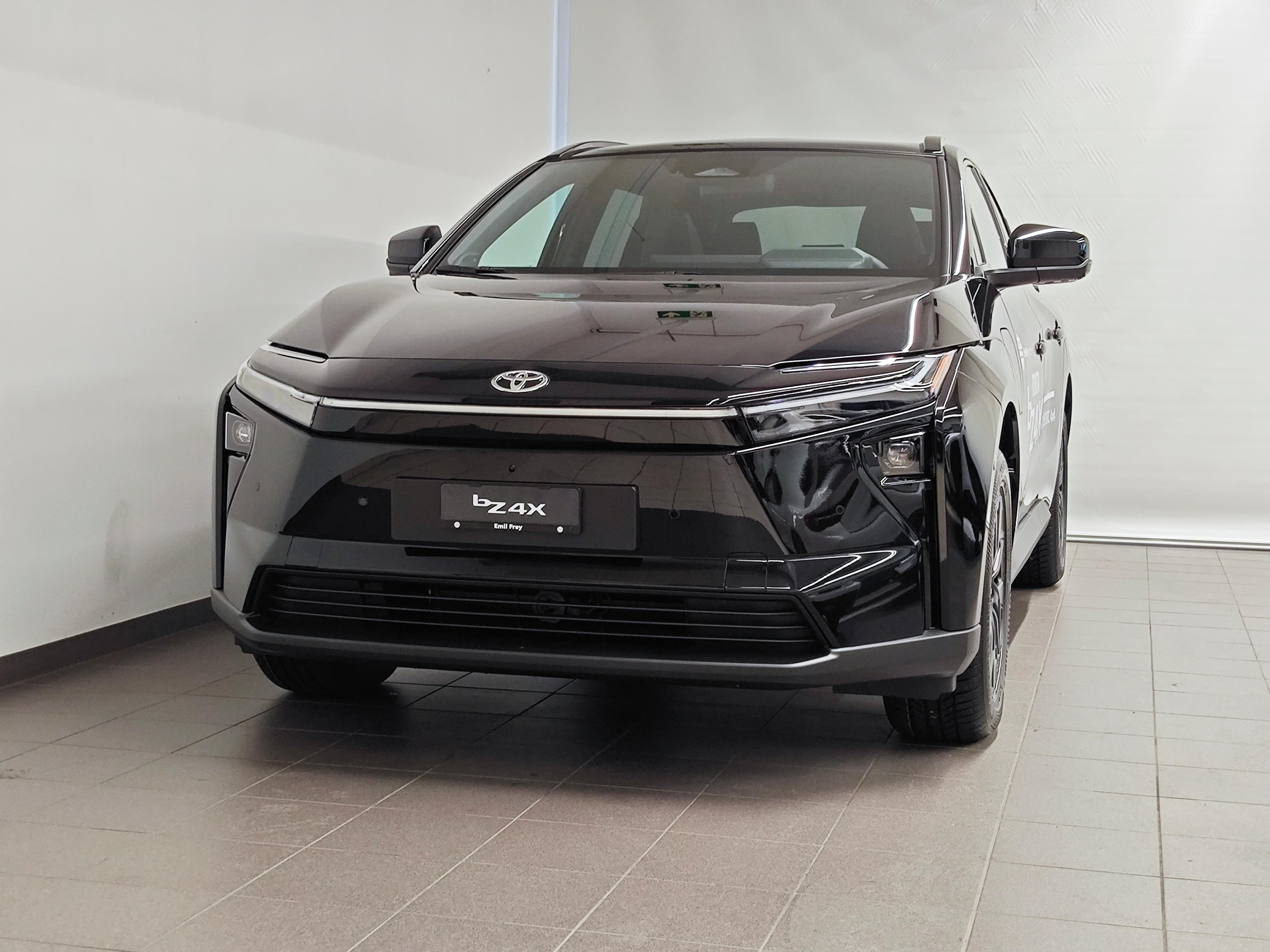 Toyota bZ4X Premium AWD Modello 2026